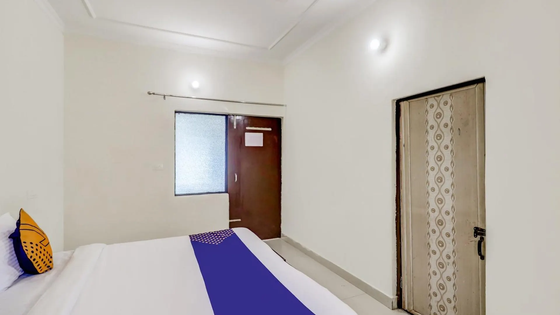 גורגאון Spot On 78882 Shree Shakti Hotel Near Leisure Valley Park